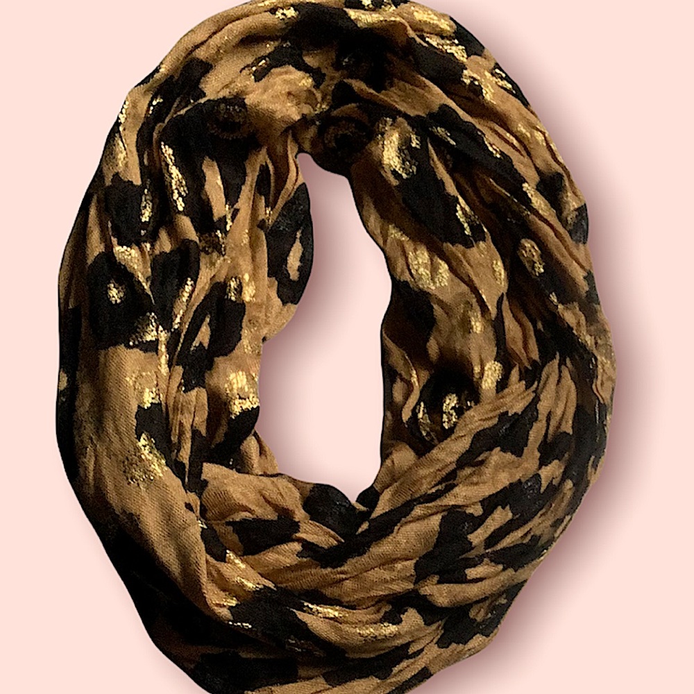 Infinity scarf